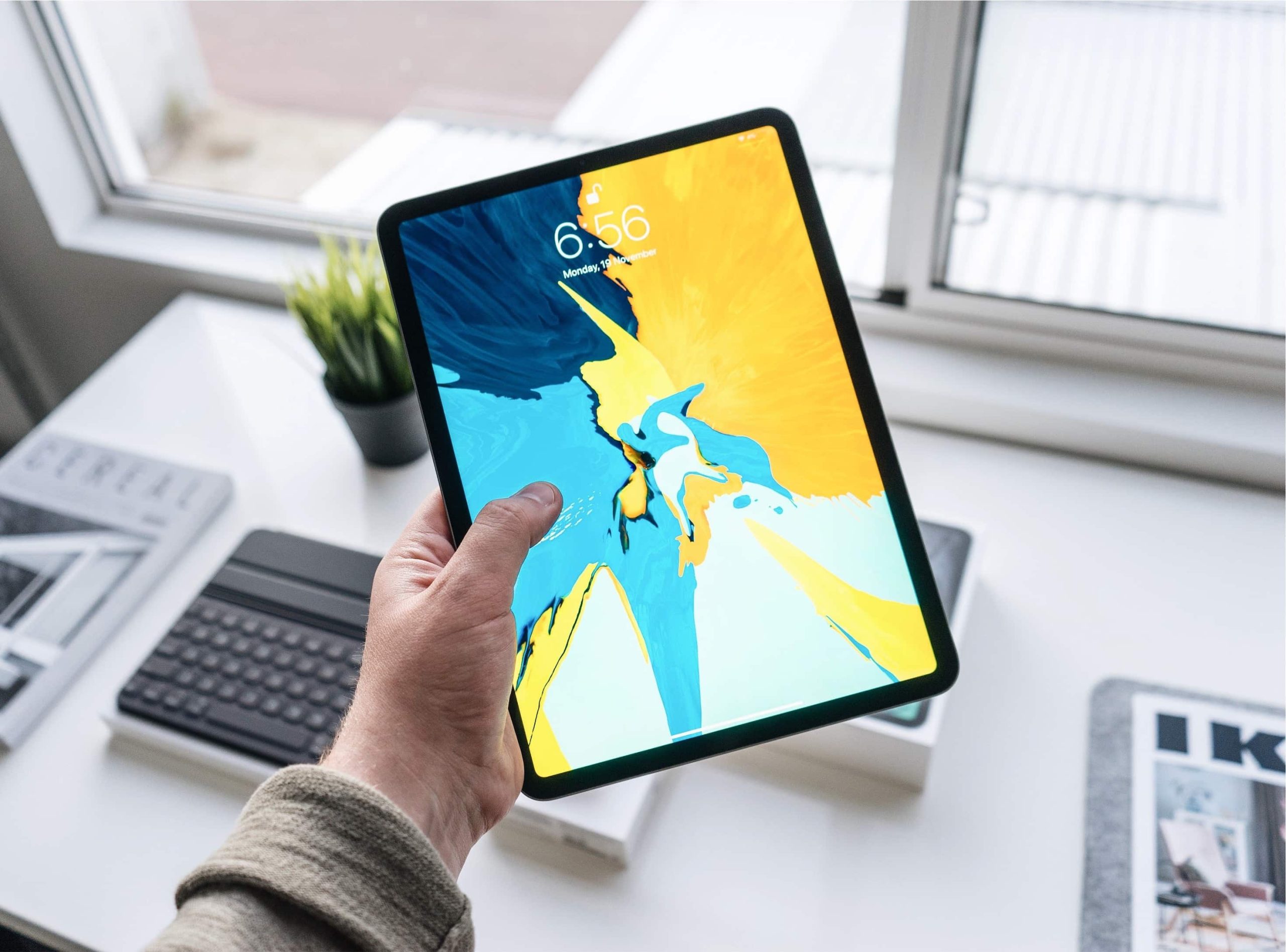 Apple ipad scaled.jpg
