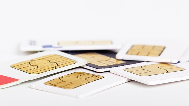 Invalid iphone sim.jpg