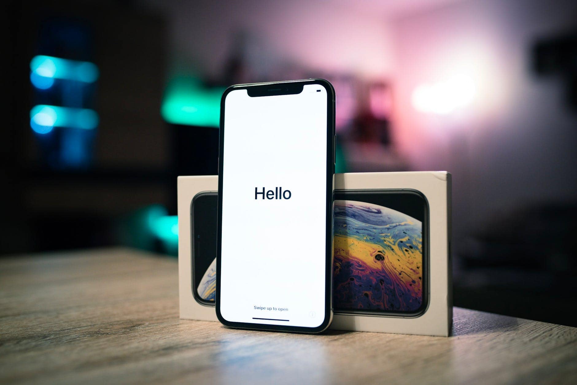Iphone xs with box.jpg